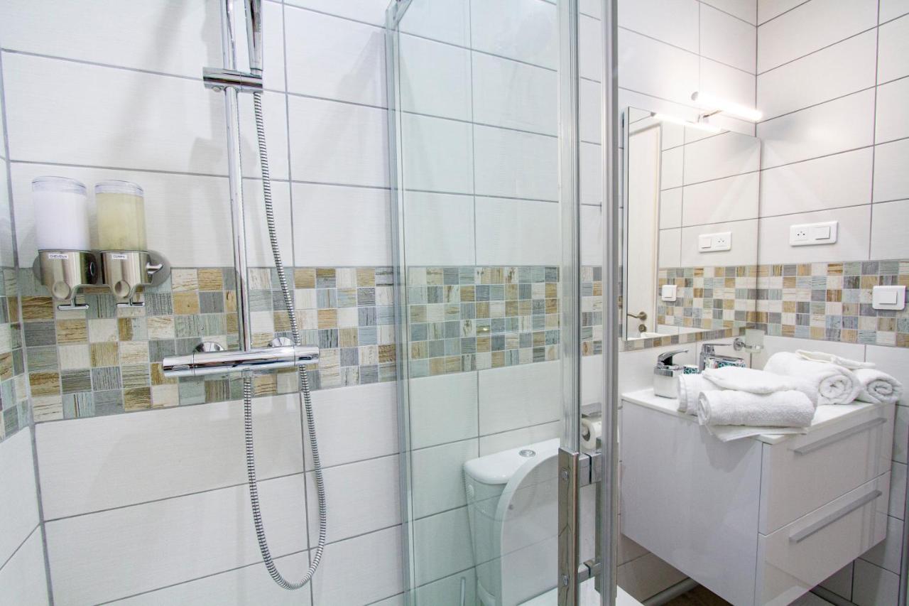 Soleil D'Ete - Netflix & Wifi - Balcon - Climatisation - Parking Gratuit - Check-In 24H24 - Emplacement Velos - Goodmarning Châlons-en-Champagne Zewnętrze zdjęcie